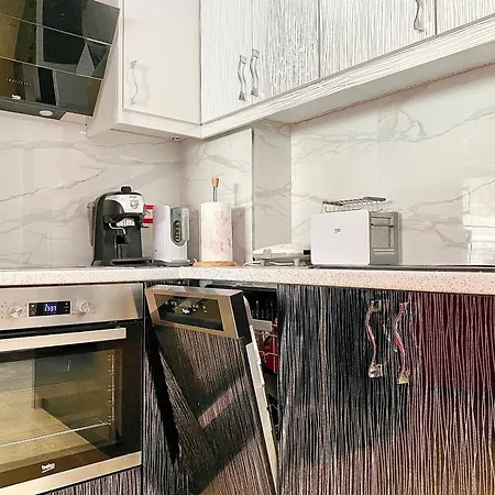 Daire Beachfront Saranda