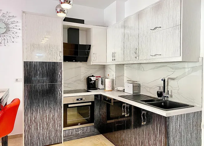 Beachfront * Sarandë